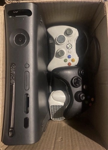 Xbox 360 controllers 2 - 3,