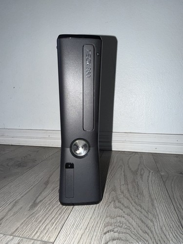 Microsoft xbox 360 - slim, 250gb