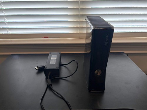 Microsoft xbox 360 slim - microsoft,